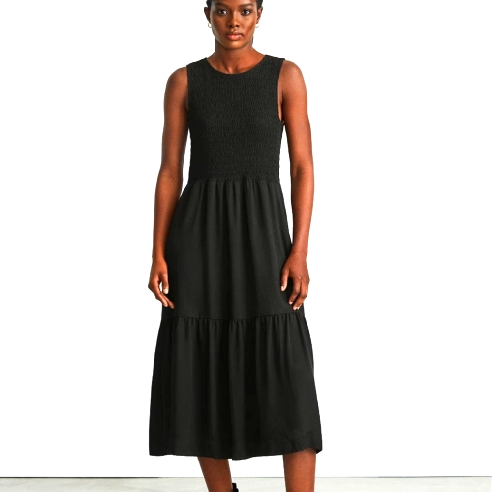 Everlane SMOCKED Midi Dress - Small